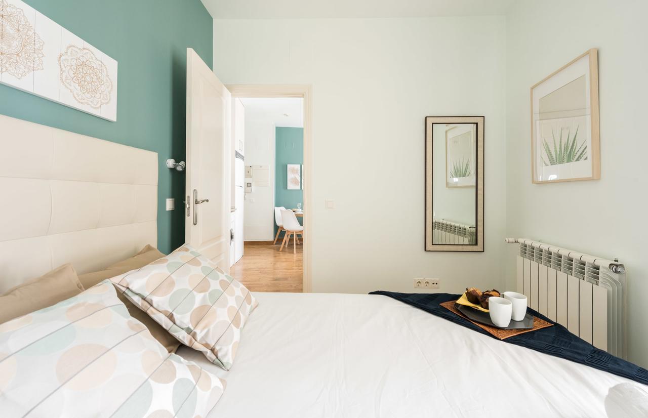 Gran Via I Santa Ana Apartment มาดริด ภายนอก รูปภาพ