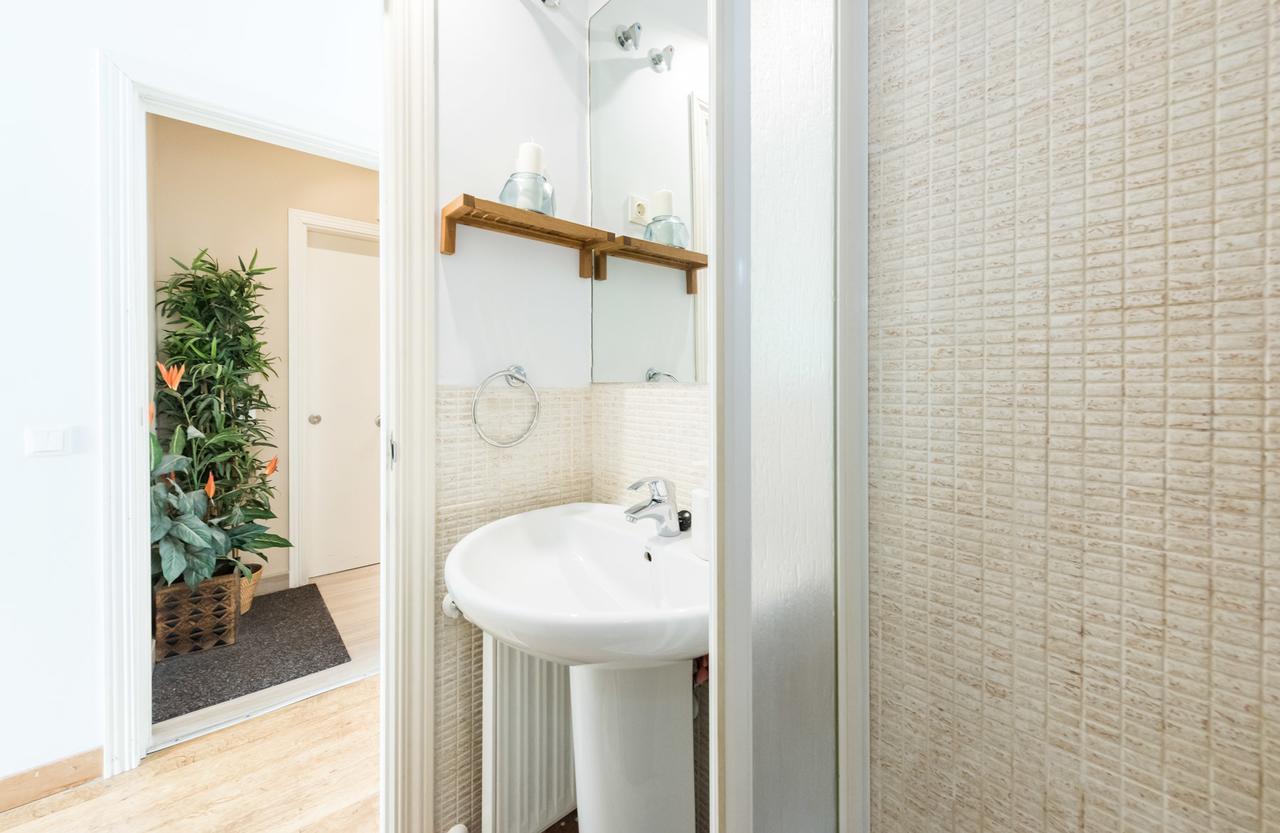 Gran Via I Santa Ana Apartment มาดริด ภายนอก รูปภาพ