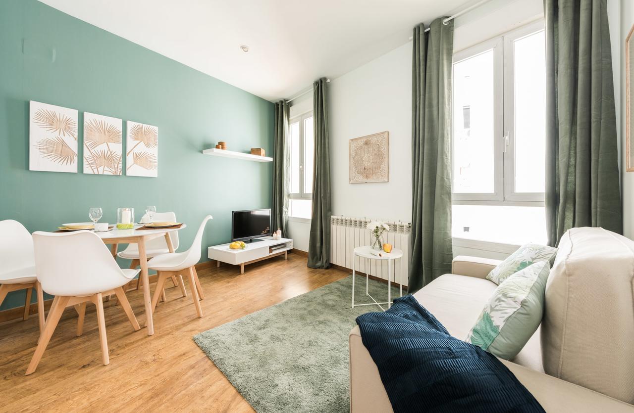 Gran Via I Santa Ana Apartment มาดริด ภายนอก รูปภาพ