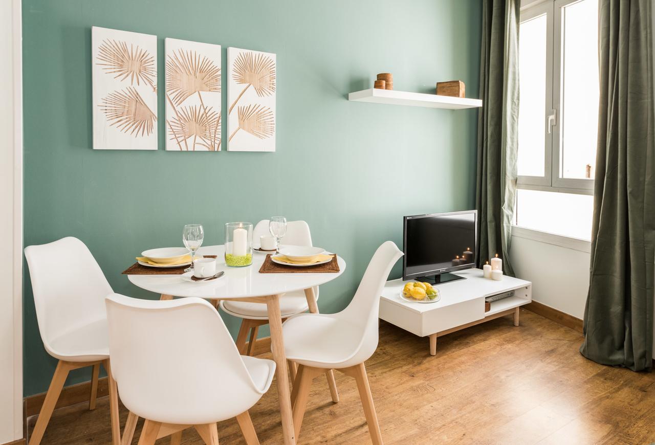 Gran Via I Santa Ana Apartment มาดริด ภายนอก รูปภาพ