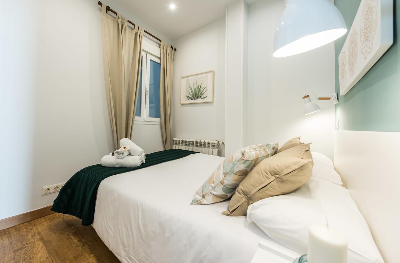 Gran Via I Santa Ana Apartment มาดริด ภายนอก รูปภาพ