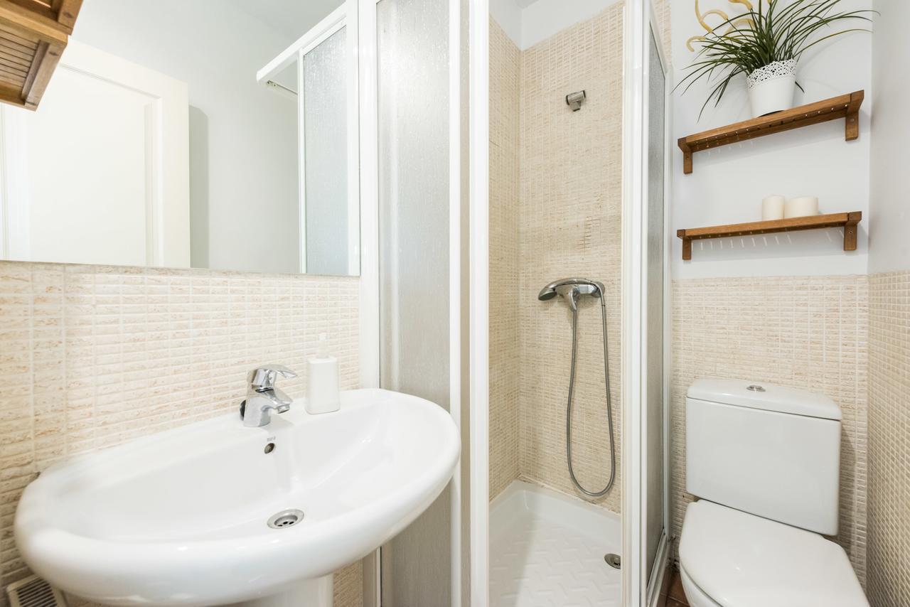 Gran Via I Santa Ana Apartment มาดริด ภายนอก รูปภาพ