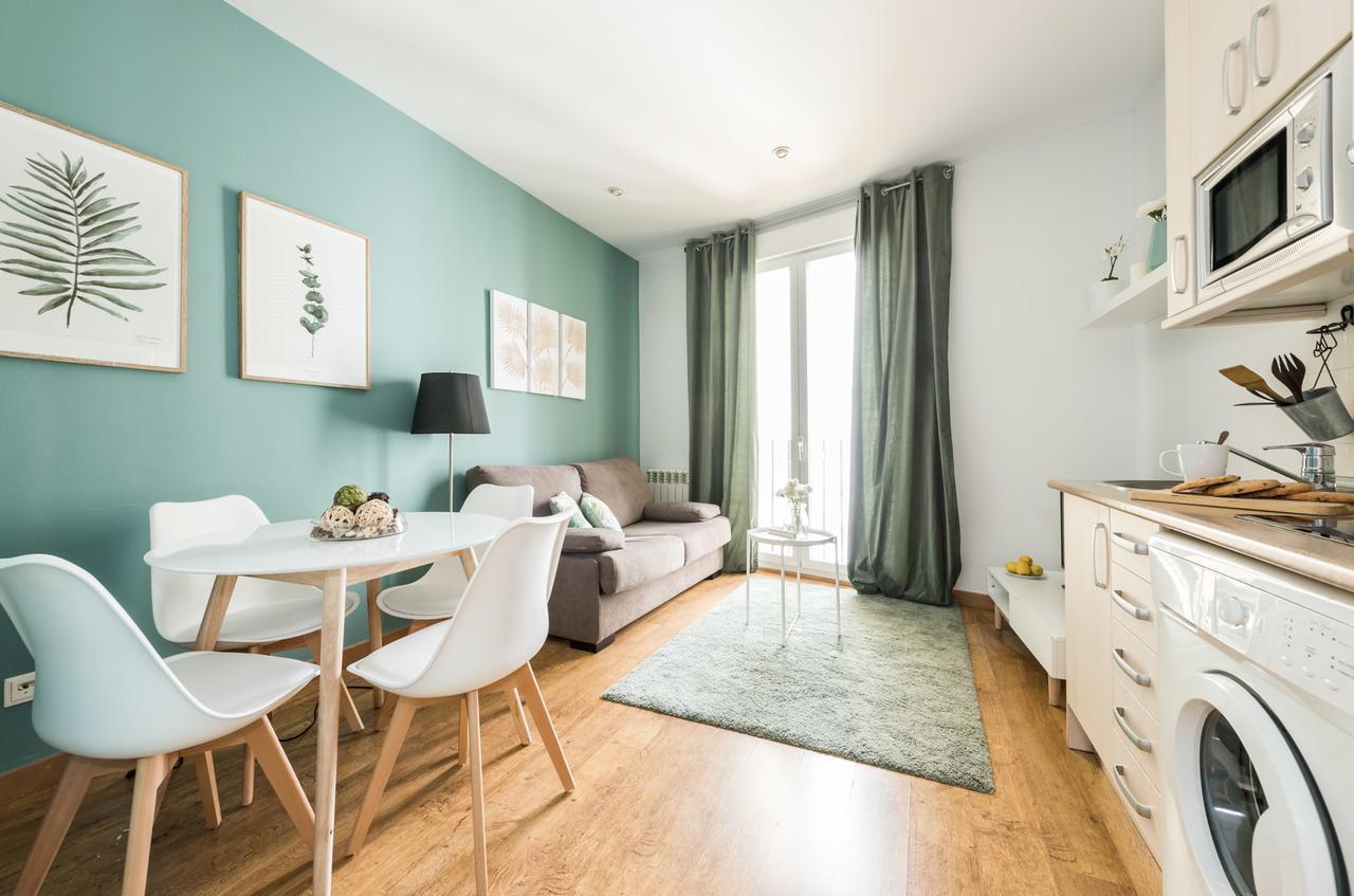 Gran Via I Santa Ana Apartment มาดริด ภายนอก รูปภาพ